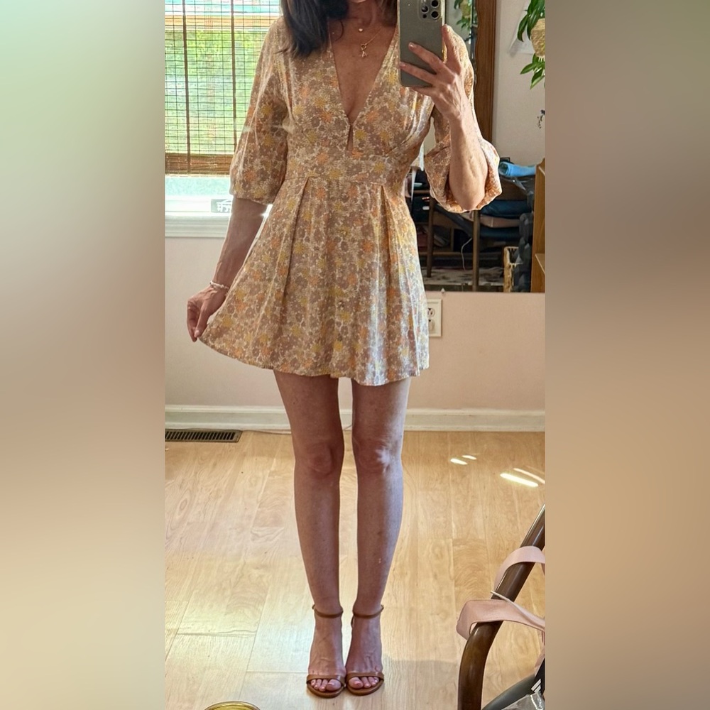 Floral V-Neck Long Sleeve Mini Dress in Blush - Picture 5 of 6